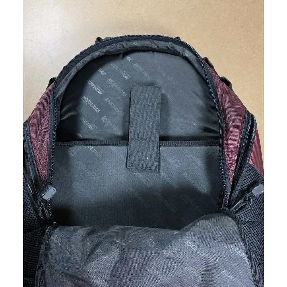 MobilEdge Bring It On Premium Gamer Backpack Gaming Safe Travel‎ Bag Padded